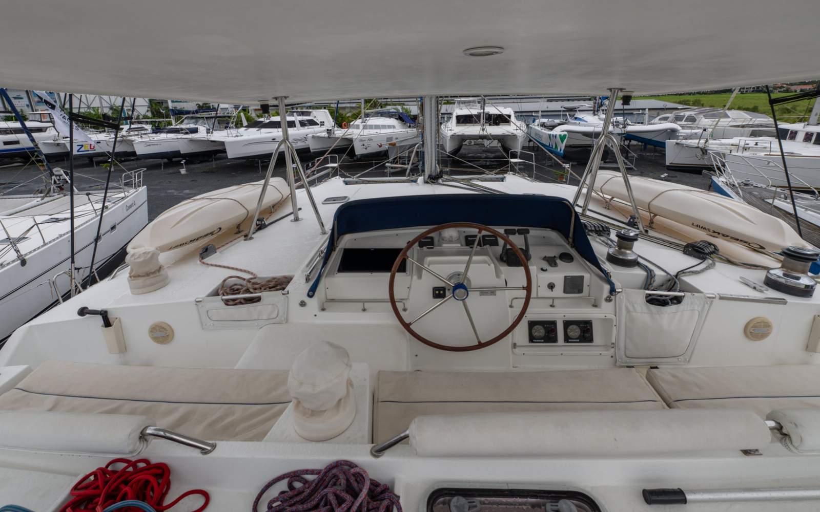 Lagoon 50