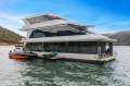 Legacy Houseboat Holiday Home on Lake Eildon:Legacy on Lake Eildon