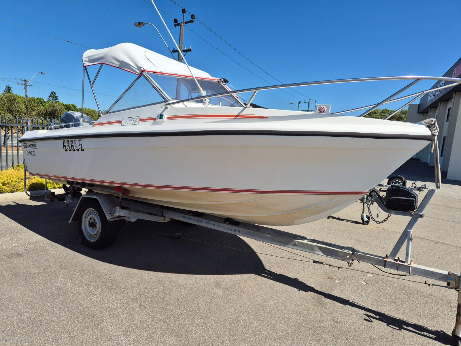 Voyager MK 3 LTD Cuddy