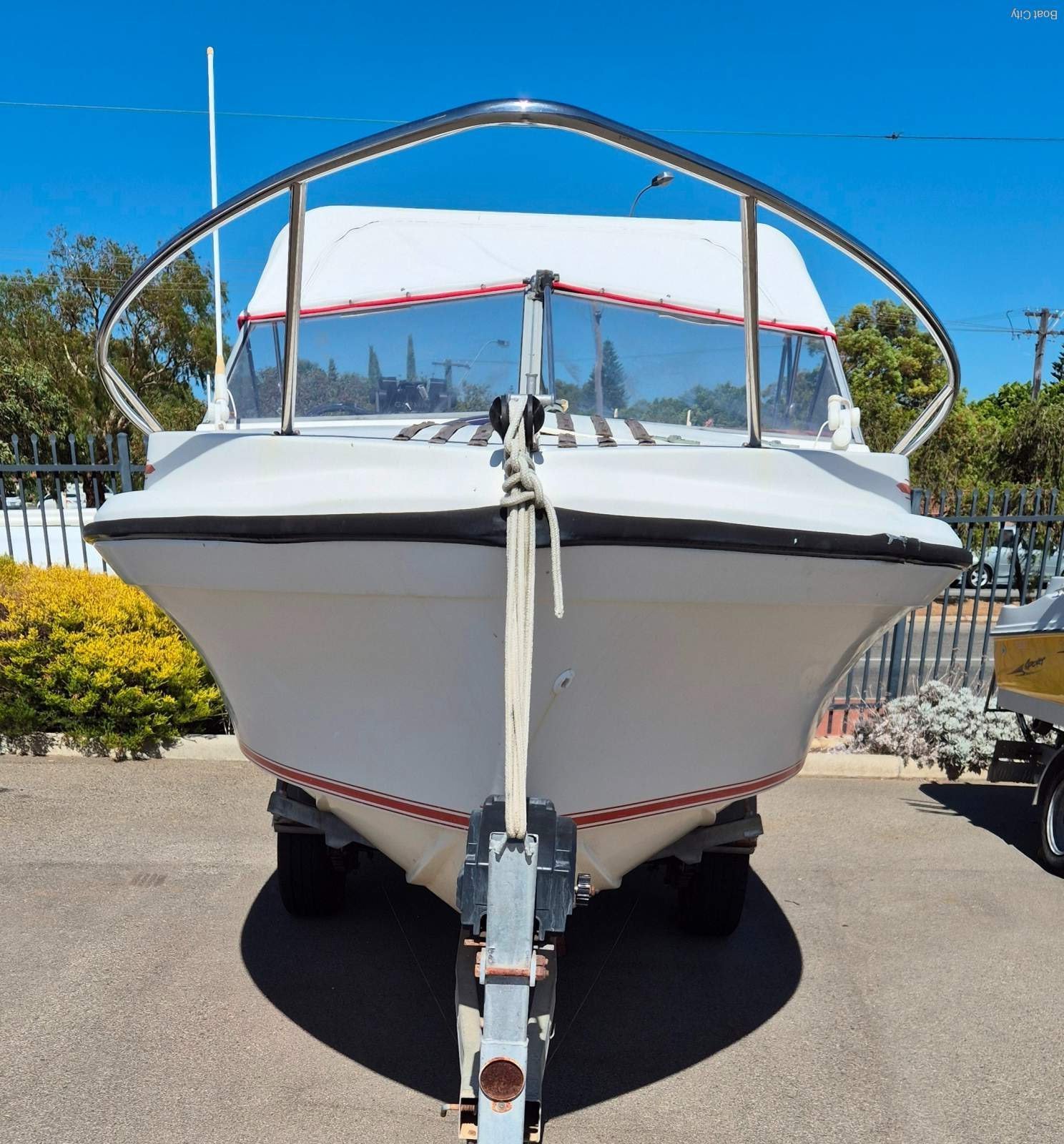 Voyager MK 3 LTD Cuddy