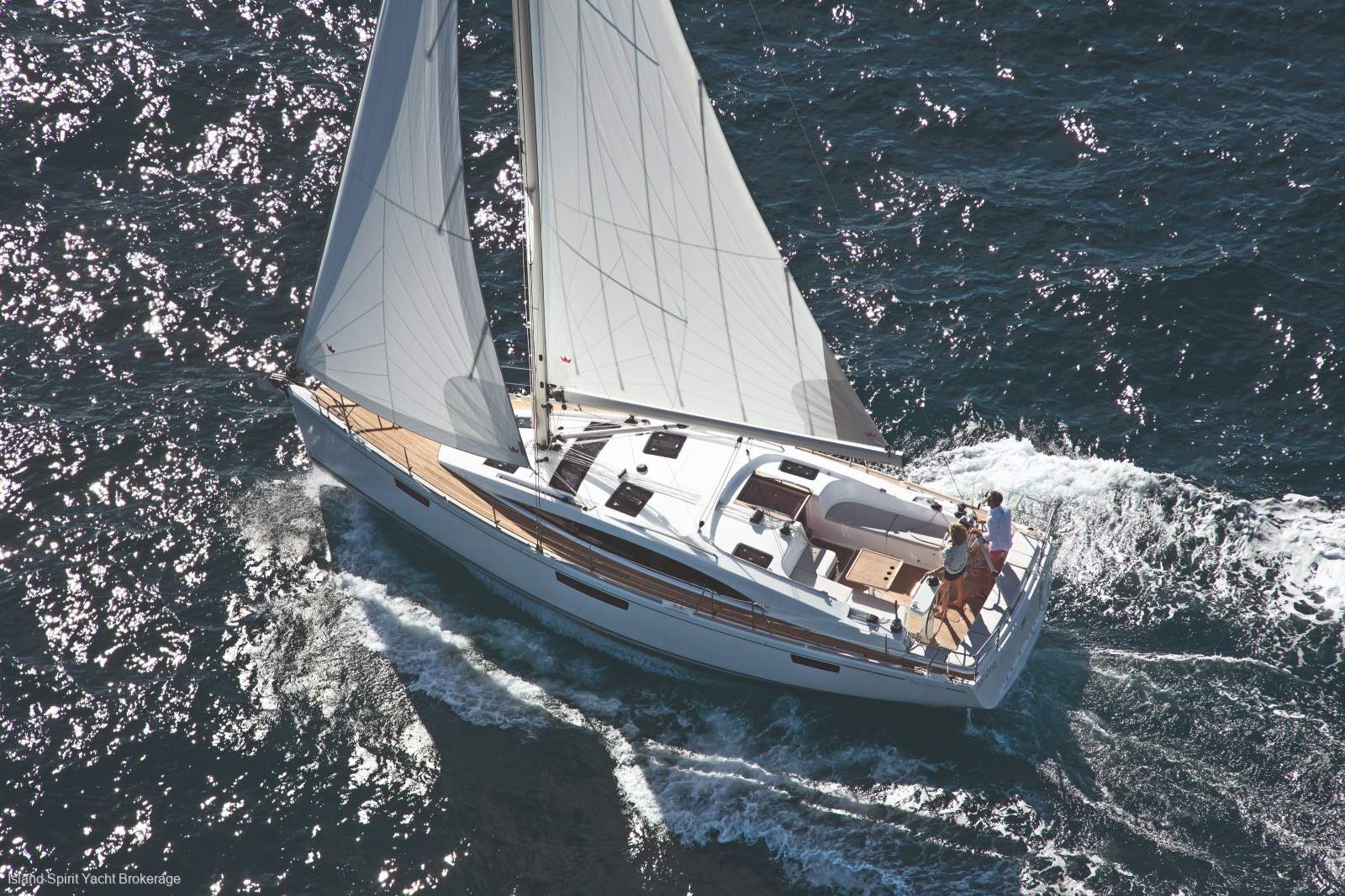 Bavaria Vision 42 ready to ship