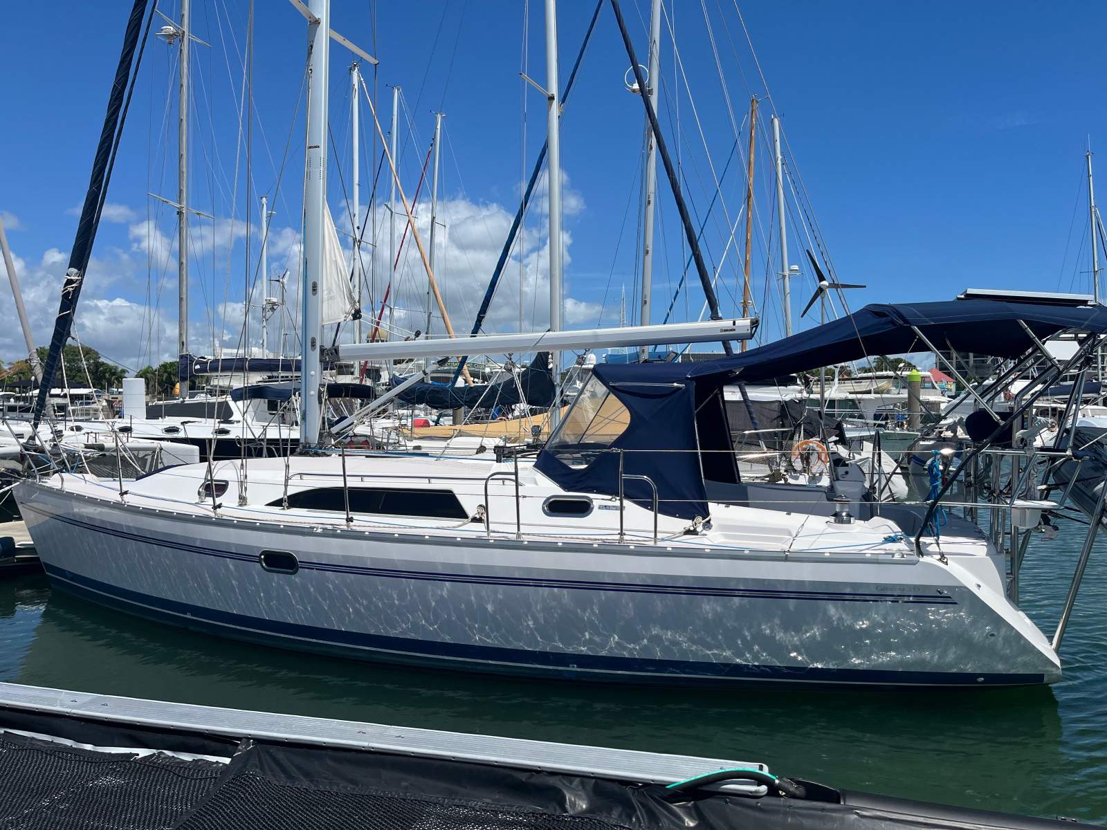 Catalina 355