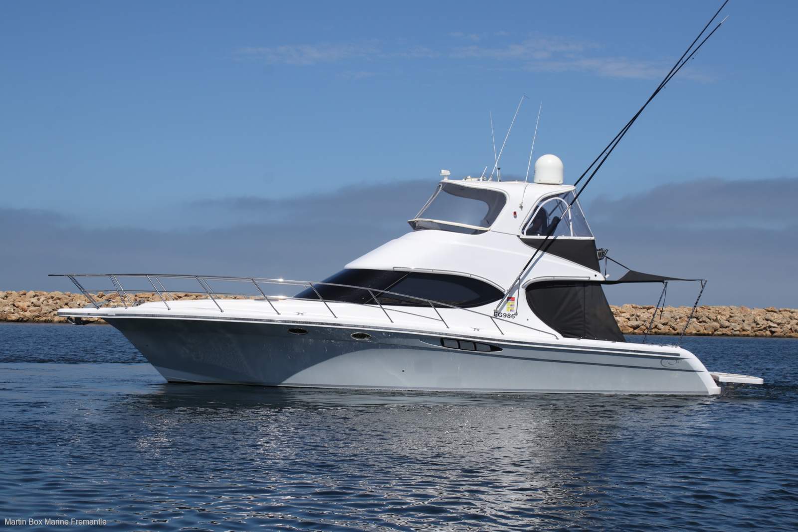 Jackson 47 Flybridge with Twin Cummins Diesels