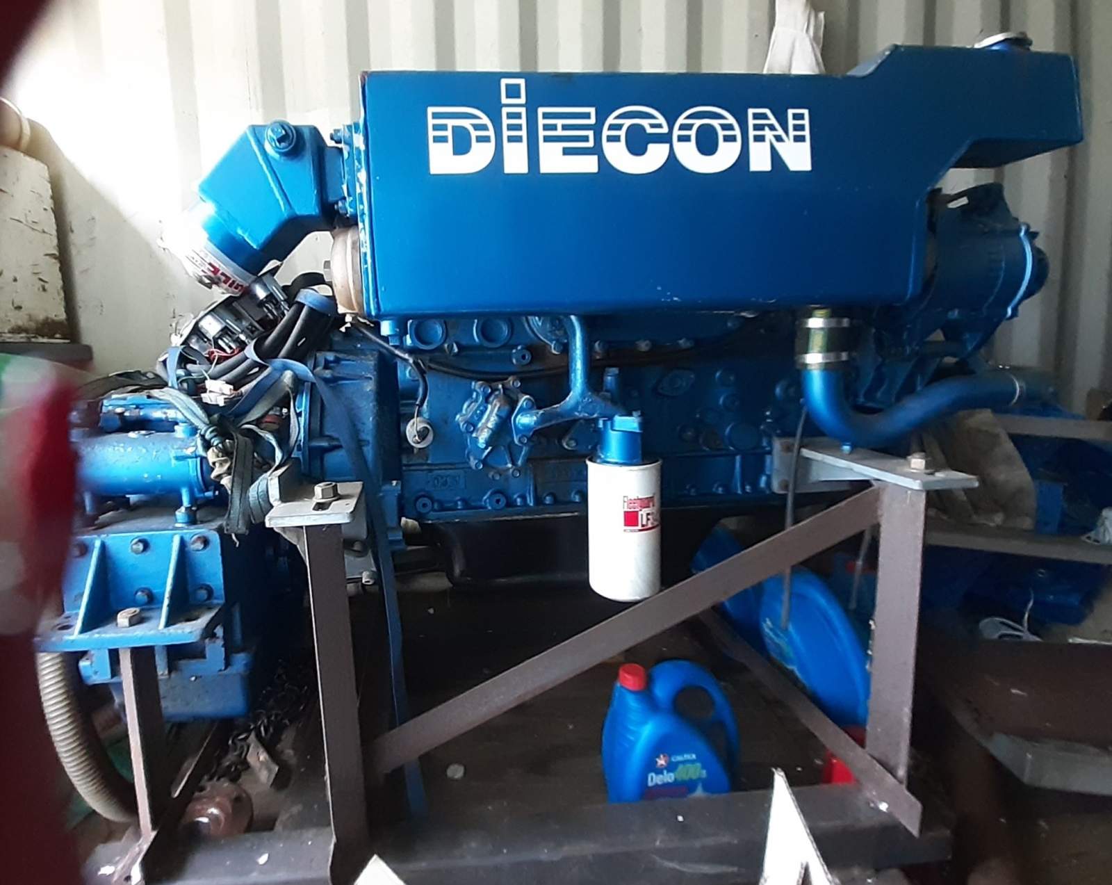 Isuzu 125HP engine & gearbox
