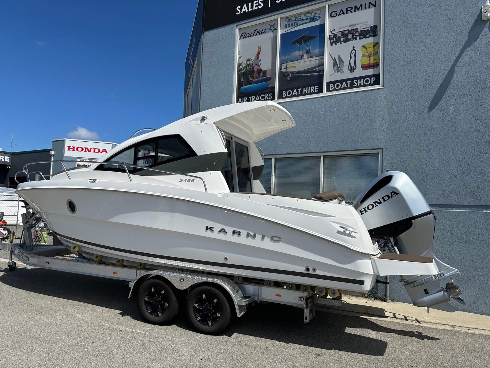 New Karnic 2455 Storm Brand new Ex-Display