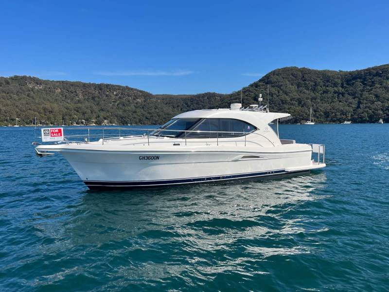 Riviera 3600 Sport