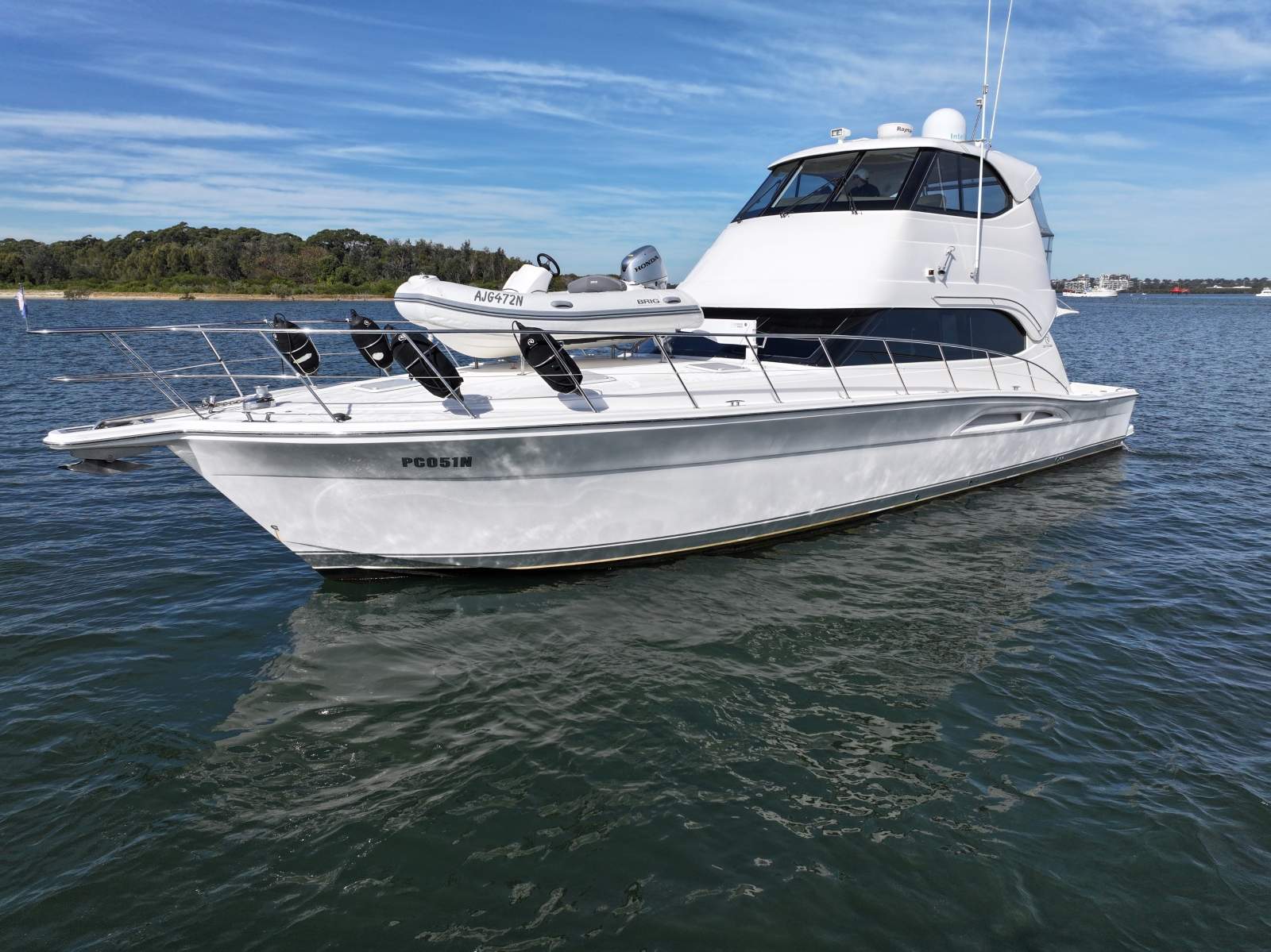 Riviera 51 Enclosed Flybridge