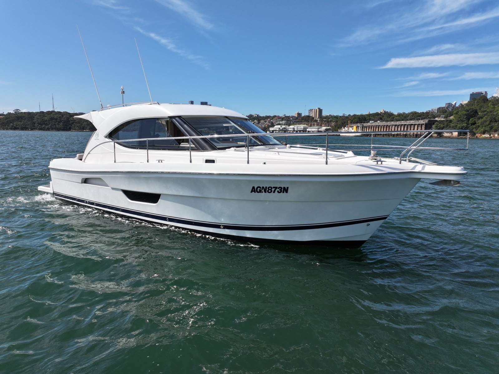 Riviera 3600 Sport Yacht Series 11