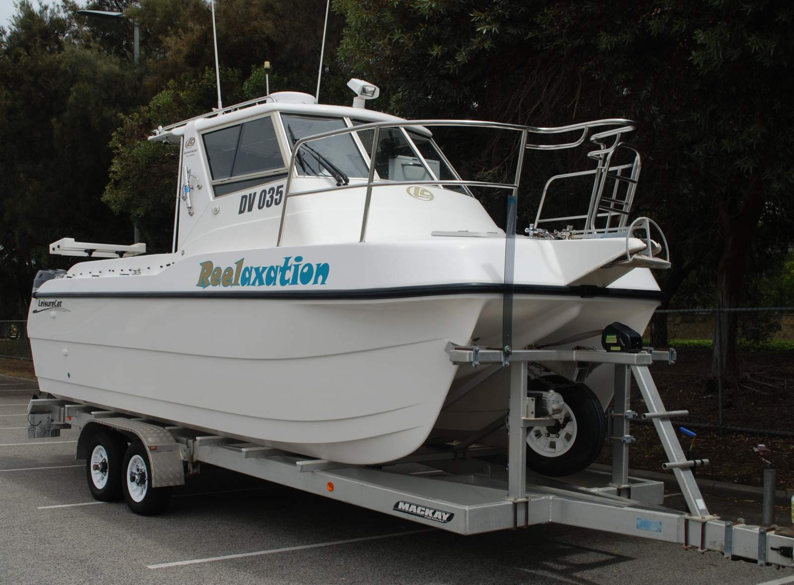 Leisurecat 7000 Gamefisher 2 x 150HP Suzuki EFI