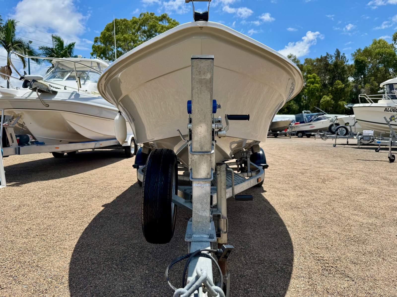 SCBX 16 Centre Console