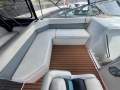 Rinker 300 Fiesta Vee