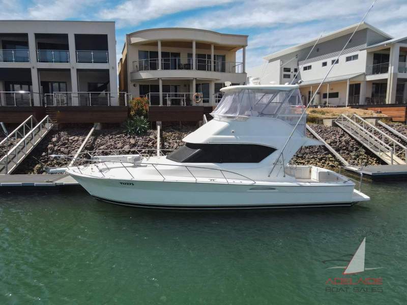 Riviera 3850 Open Flybridge