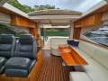 Riviera 4400 Sport Yacht