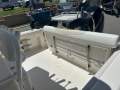 Robalo R222 - 250 HP 4 STROKE 2016 MODEL