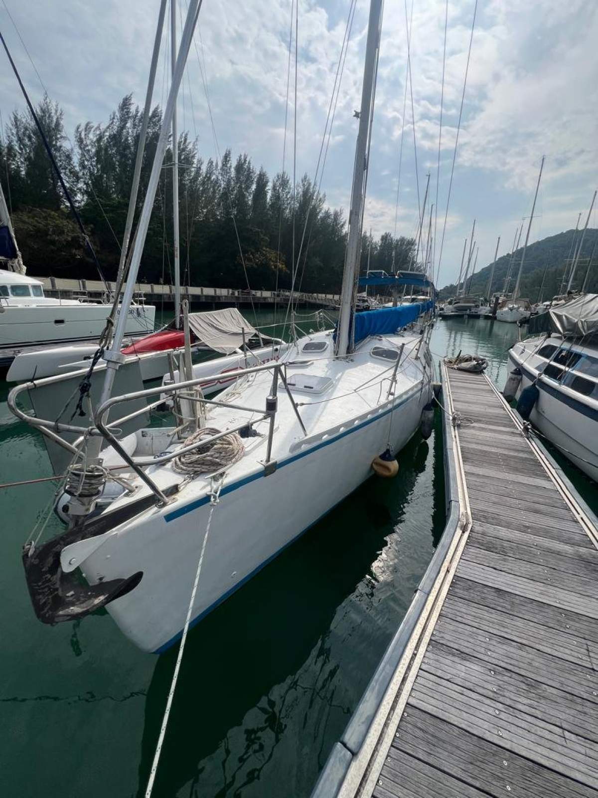 HAKA 86 YACHT FOR SALE IN REBAK MARINA LANGKAWI:Cheap boat for sale in Langkawi Malaysia