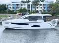 Sealine C330 enclosed hardtop cruiser