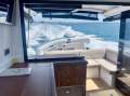 Sealine C330 enclosed hardtop cruiser