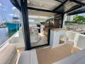 Sealine C330 enclosed hardtop cruiser