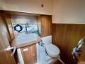 Sealine C330 enclosed hardtop cruiser
