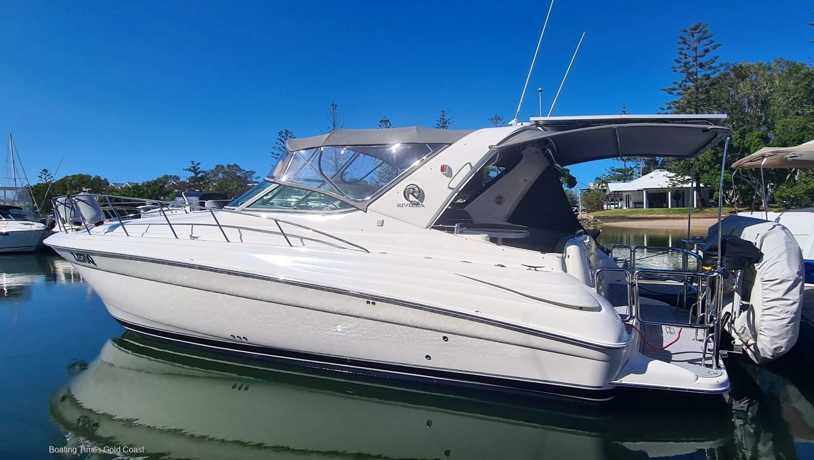 Riviera M370 Sports Cruiser for sale:Riviera M370