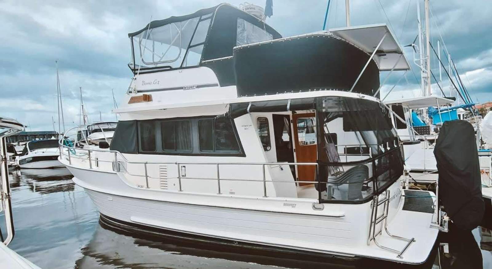 Integrity 350 Mk II Flybridge