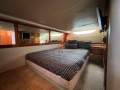Riviera 4400 Sport Yacht