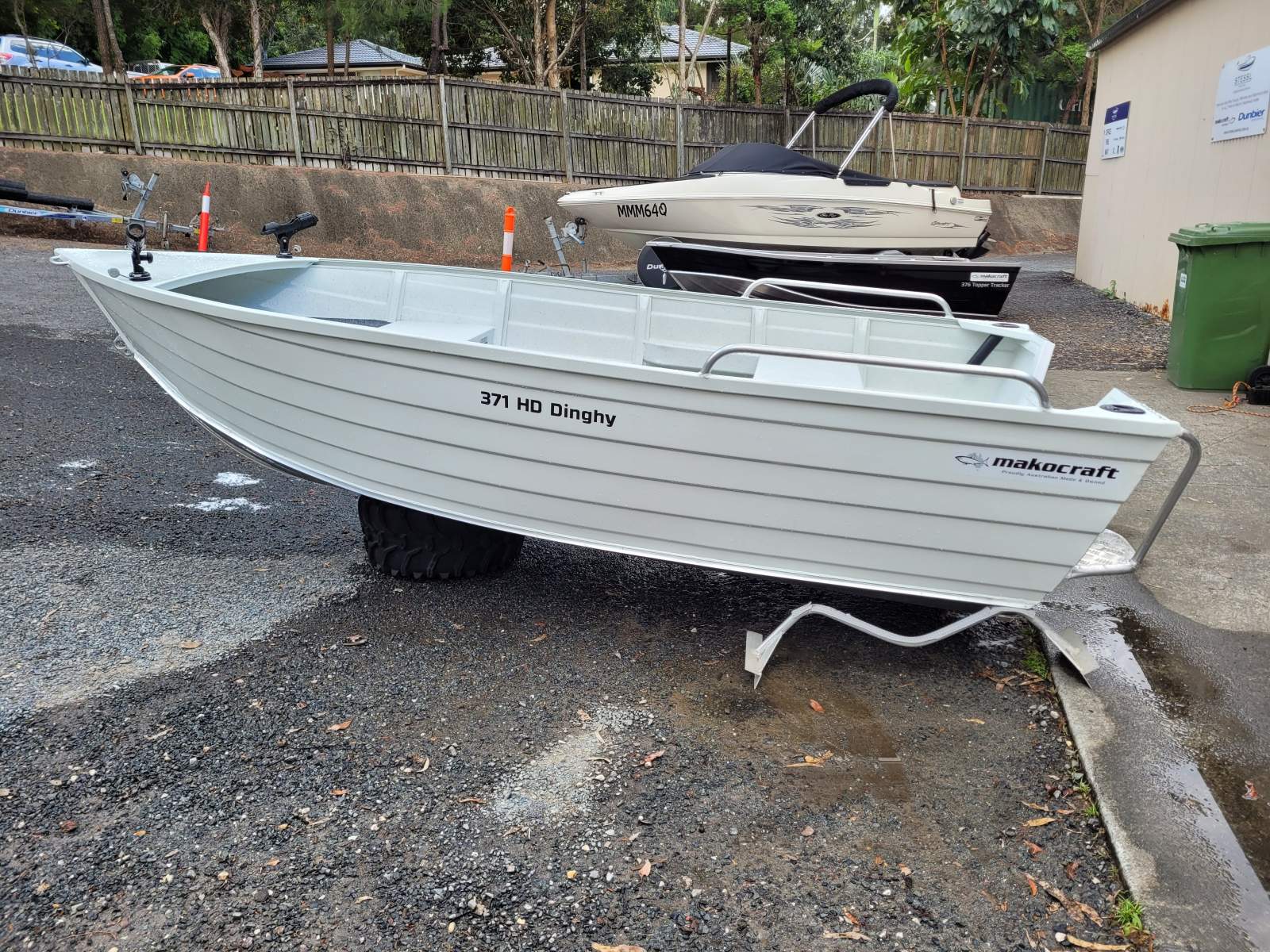 New Makocraft 371 HD Dinghy