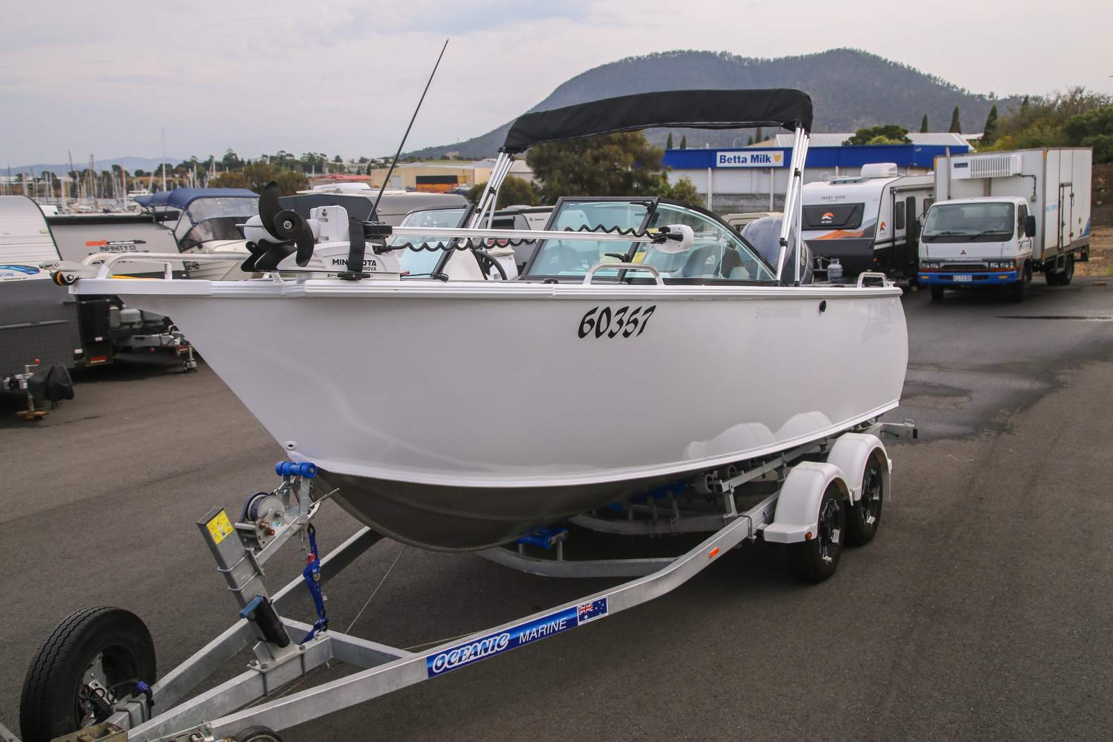 Tabs 5400 Marquis Bow Rider NEAR NEW COND, HIGH SPECS, MUST SELL!!