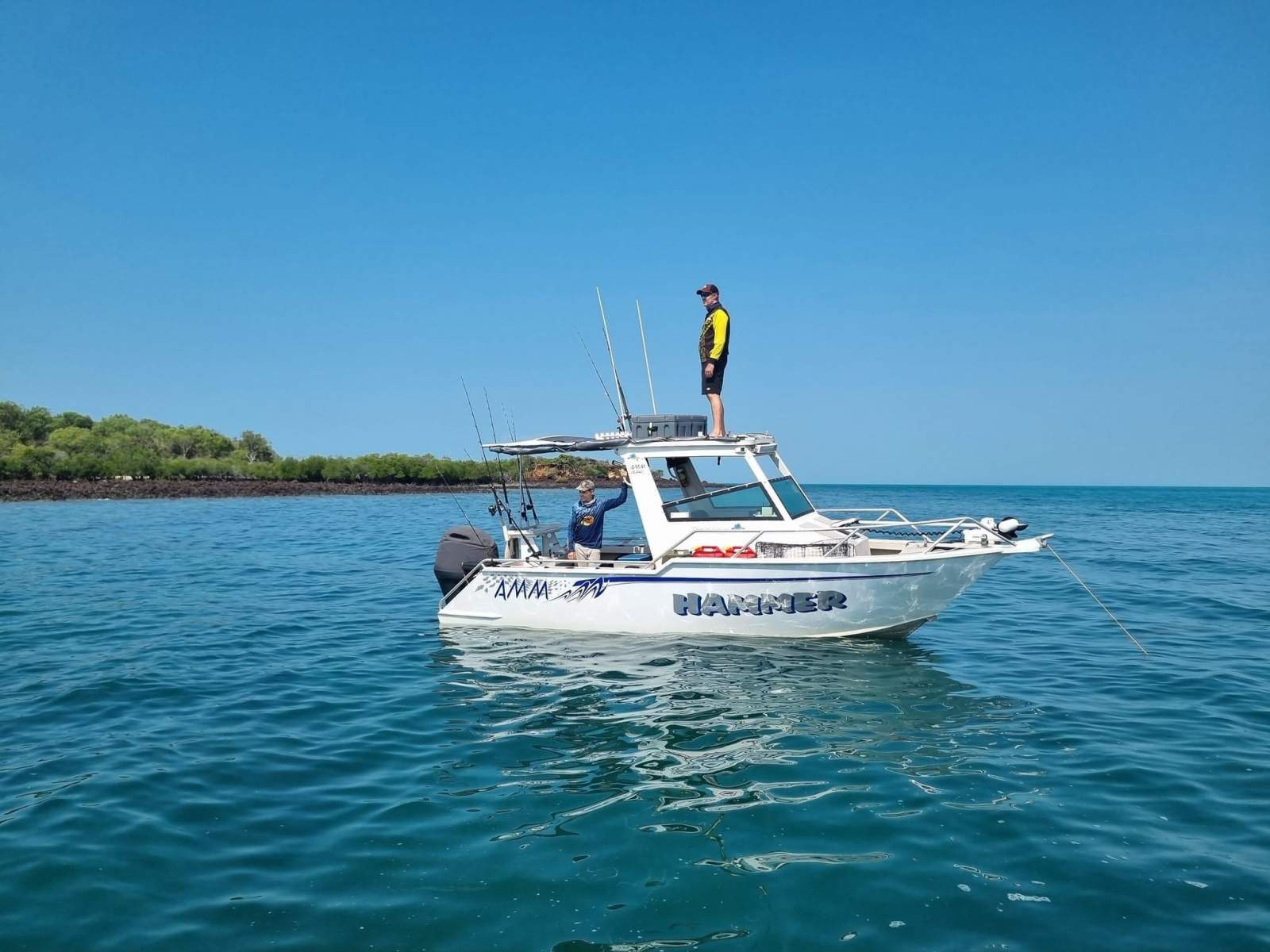 Australian Master Marine 6.8M Master Series Center Cab Walk Around Hardtop