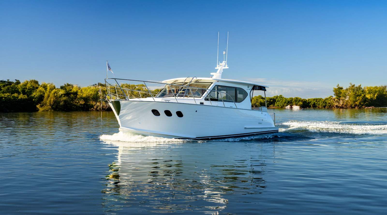 Island Gypsy 40 Wide Body Island Gypsy 40WB - Luxurious and Spacious 2024