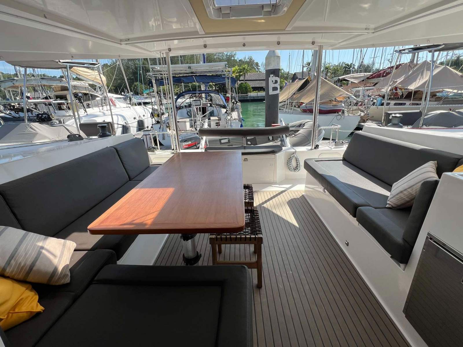 Nautitech 40 Open Catamaran for sale in Langkawi Malaysia.:Nautitech Catamaran for sale