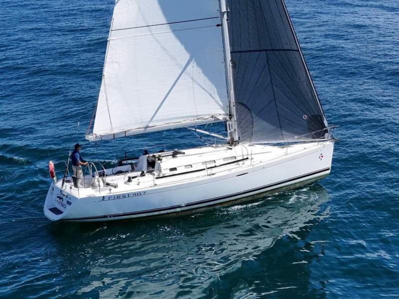 Beneteau First 40.7