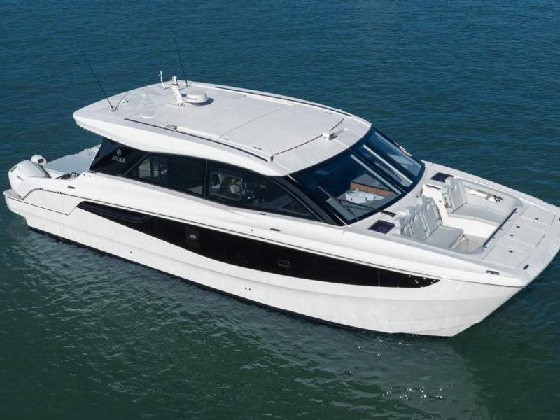 Aquila 46 Coupe