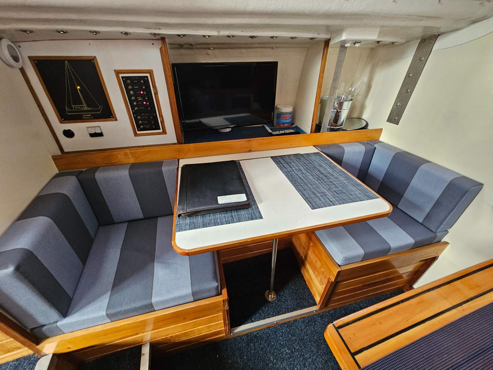 Doven 30 Pilothouse Olanjo