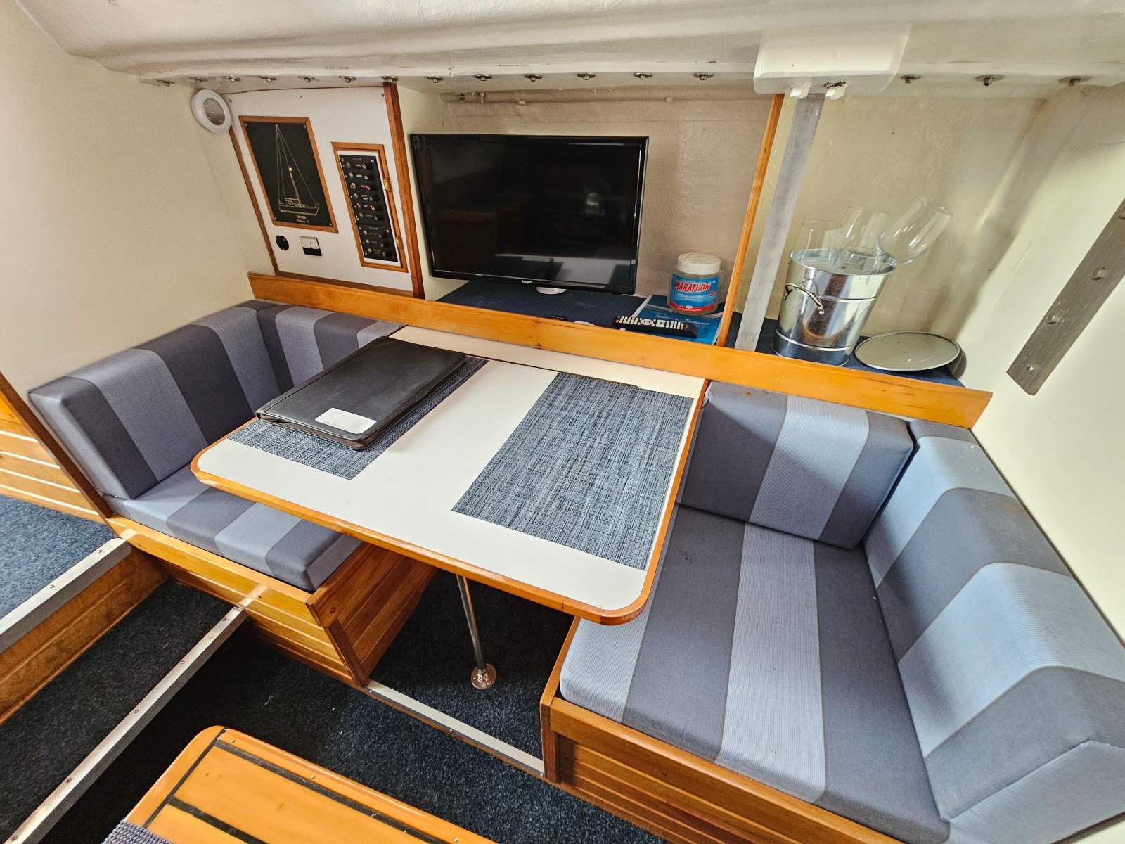 Doven 30 Pilothouse Olanjo