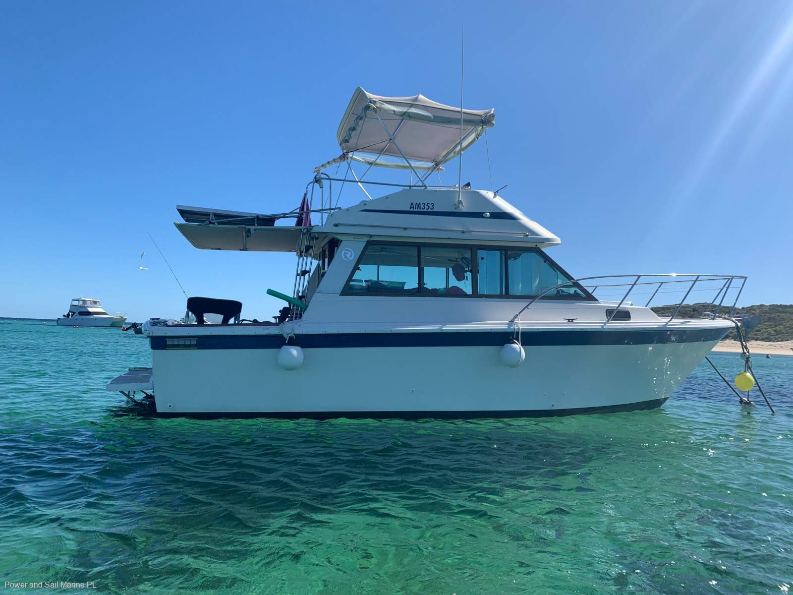 Riviera 30 Flybridge