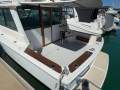Riviera 30 Flybridge