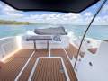 Sea Ray 525 Sedan Bridge