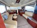 Sea Ray 525 Sedan Bridge