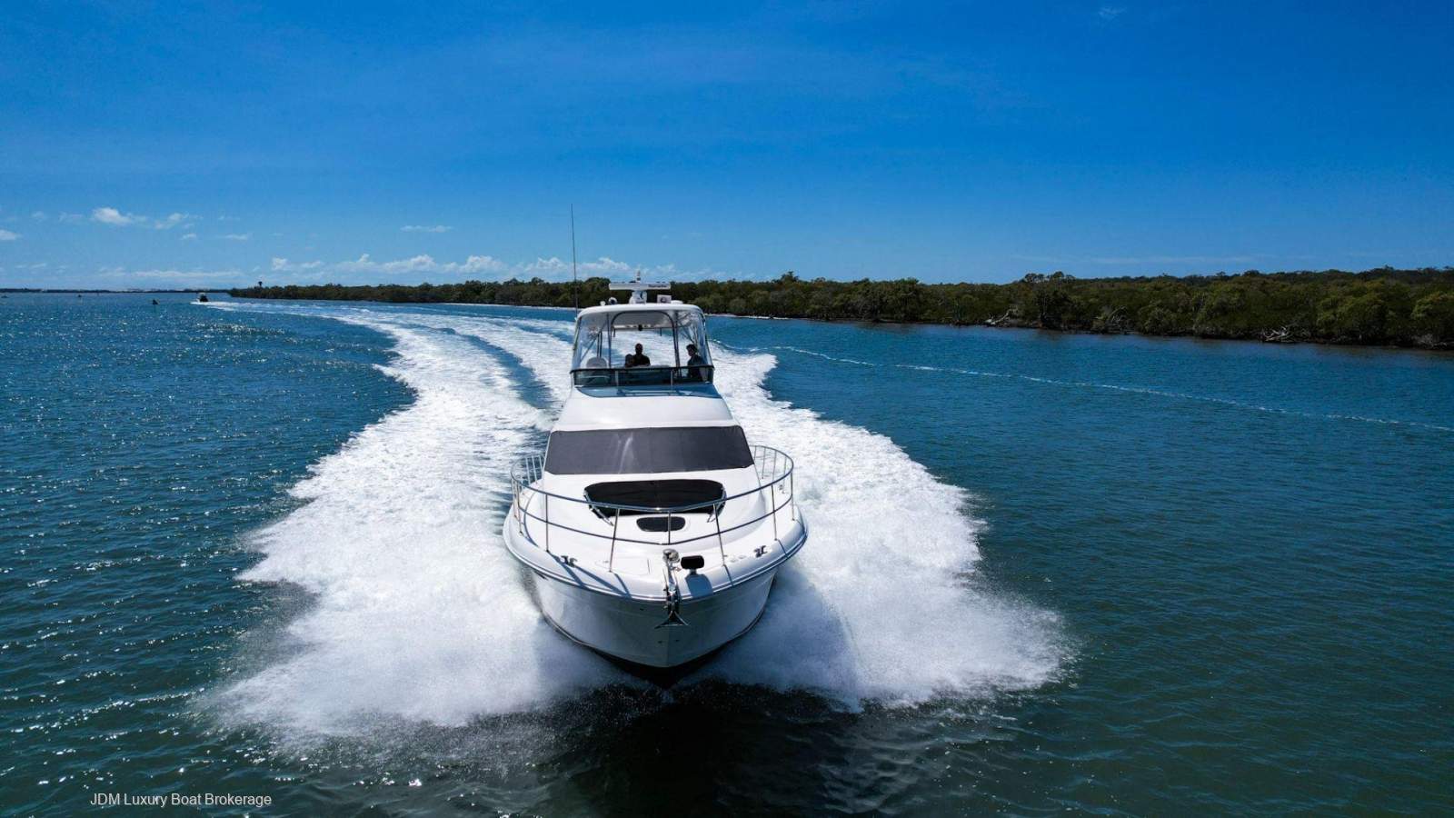Sea Ray 525 Sedan Bridge