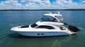 Sea Ray 525 Sedan Bridge