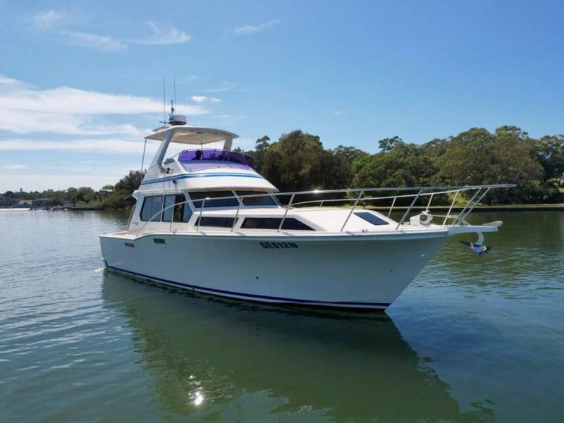 Outsider 42 Grandsport