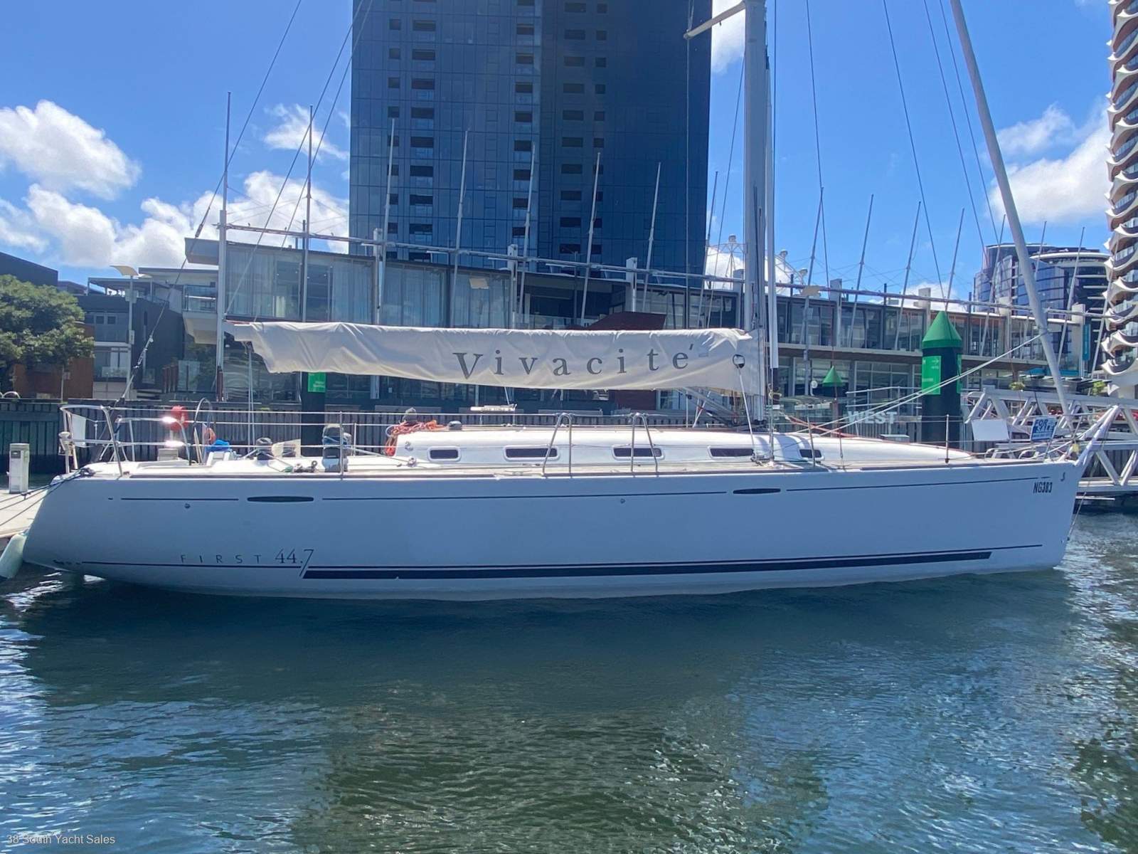 Beneteau First 44.7