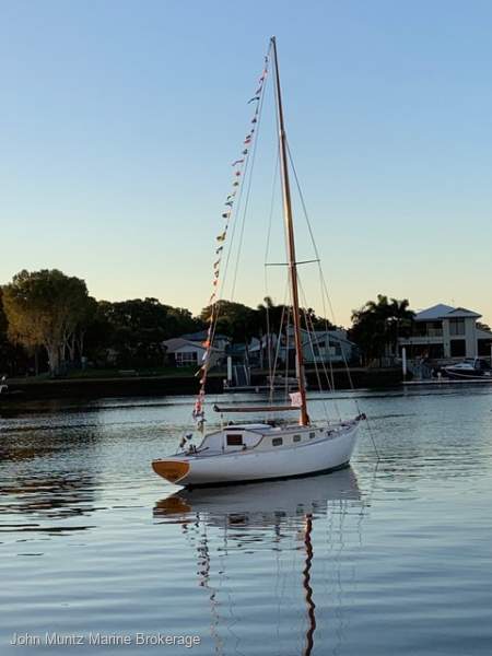 Clem Masters Randell Rugged 25 ft Sailing Sloop