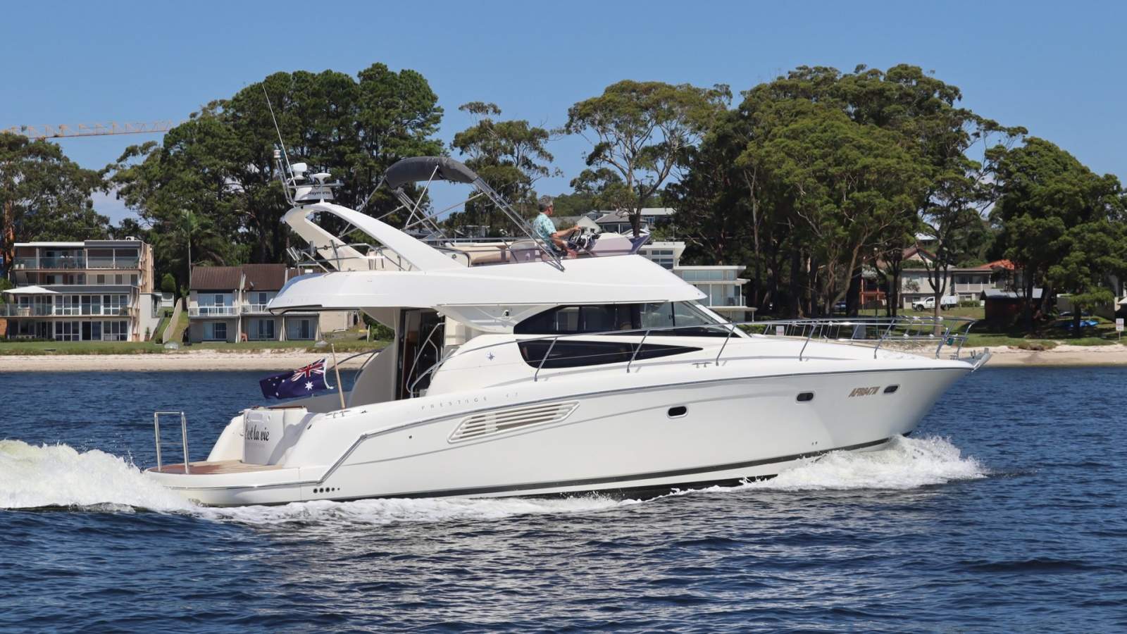 Jeanneau Prestige 42 Fly