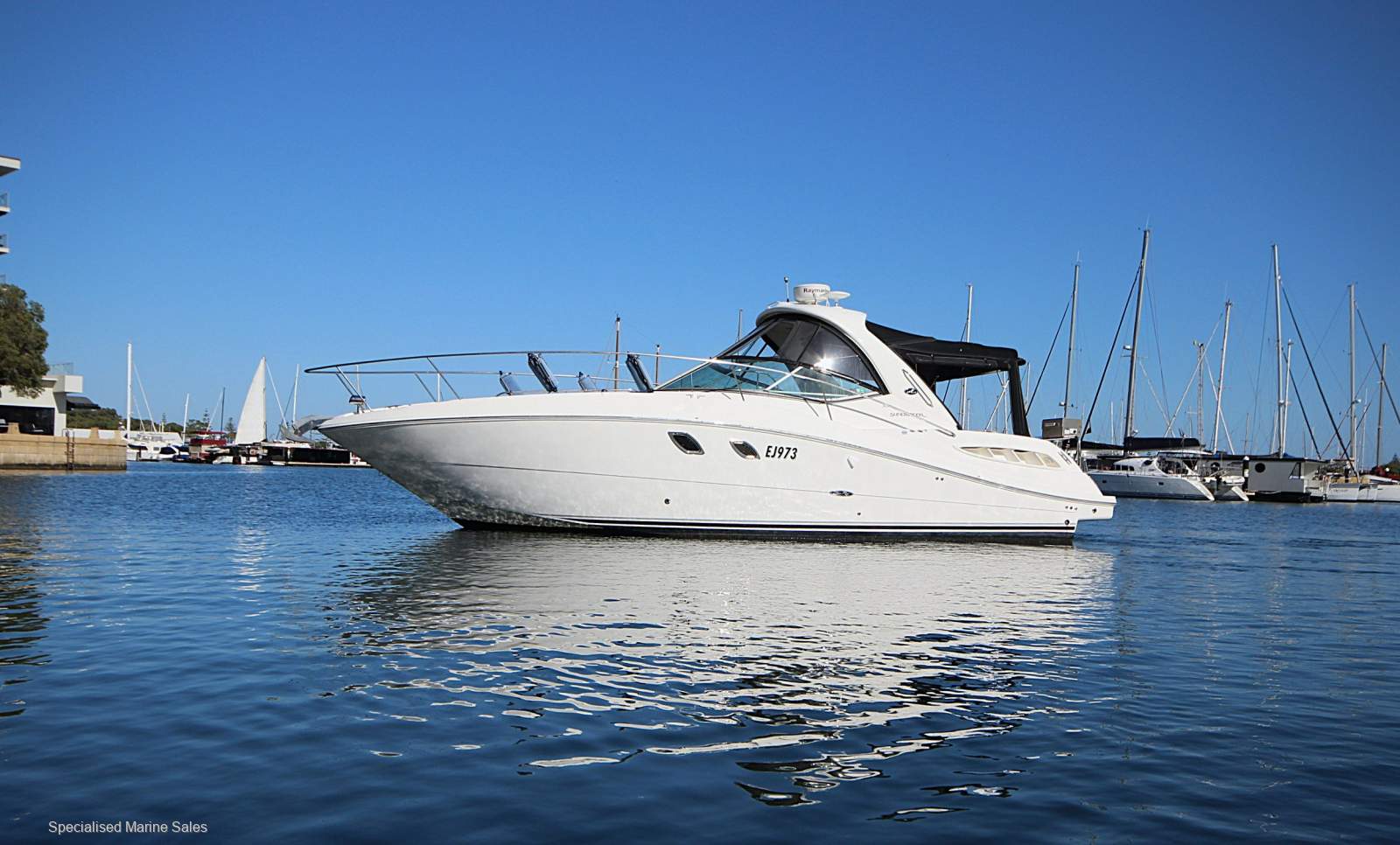 Sea Ray 330 Sundancer *** AXIUS JOYSTICK CONTROLS *** $ 157,500 ***