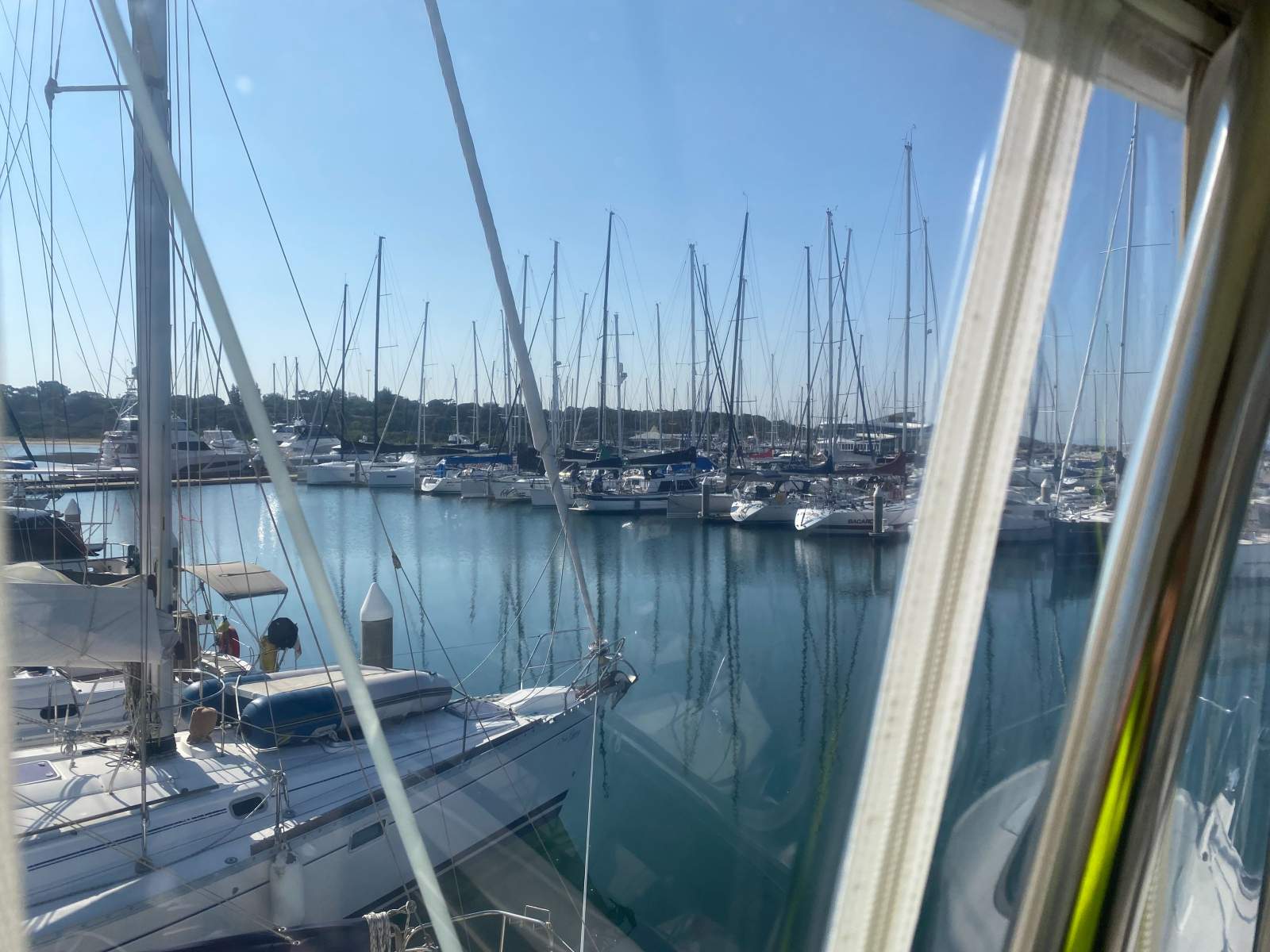 THERAPY Riviera 36 Flybridge Boat Brokers of Tasmania