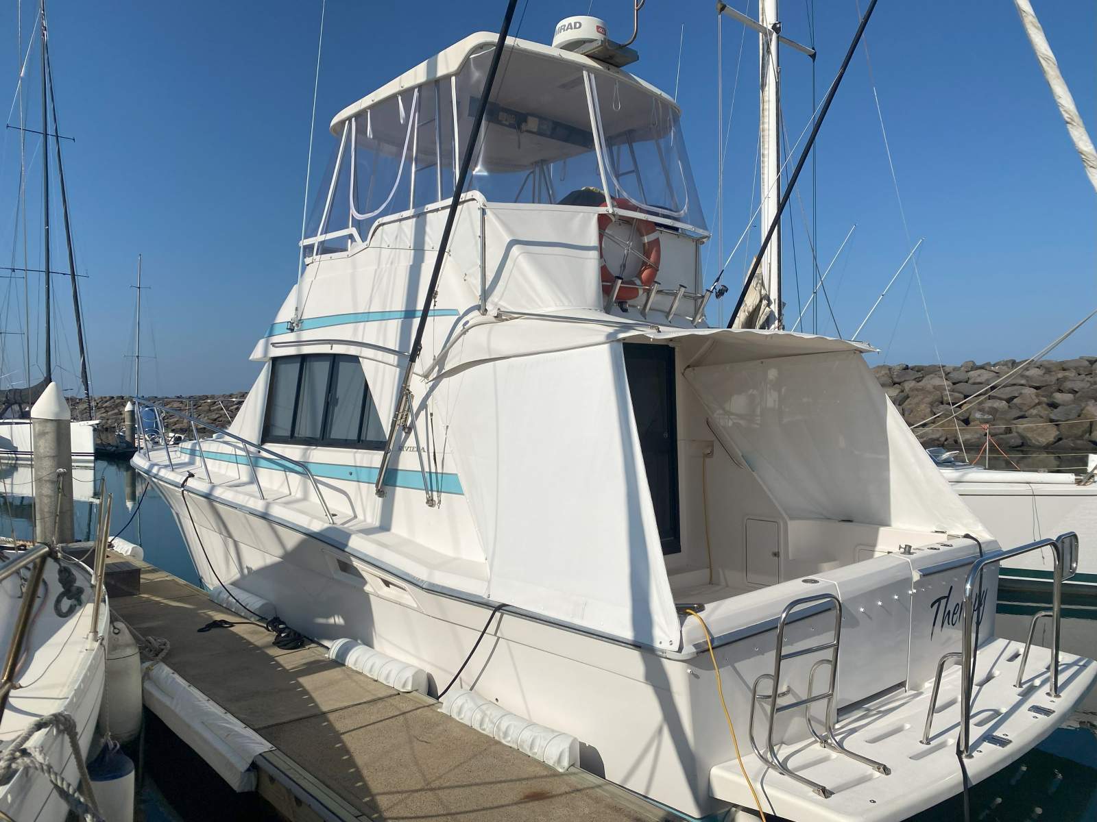 THERAPY Riviera 36 Flybridge Boat Brokers of Tasmania
