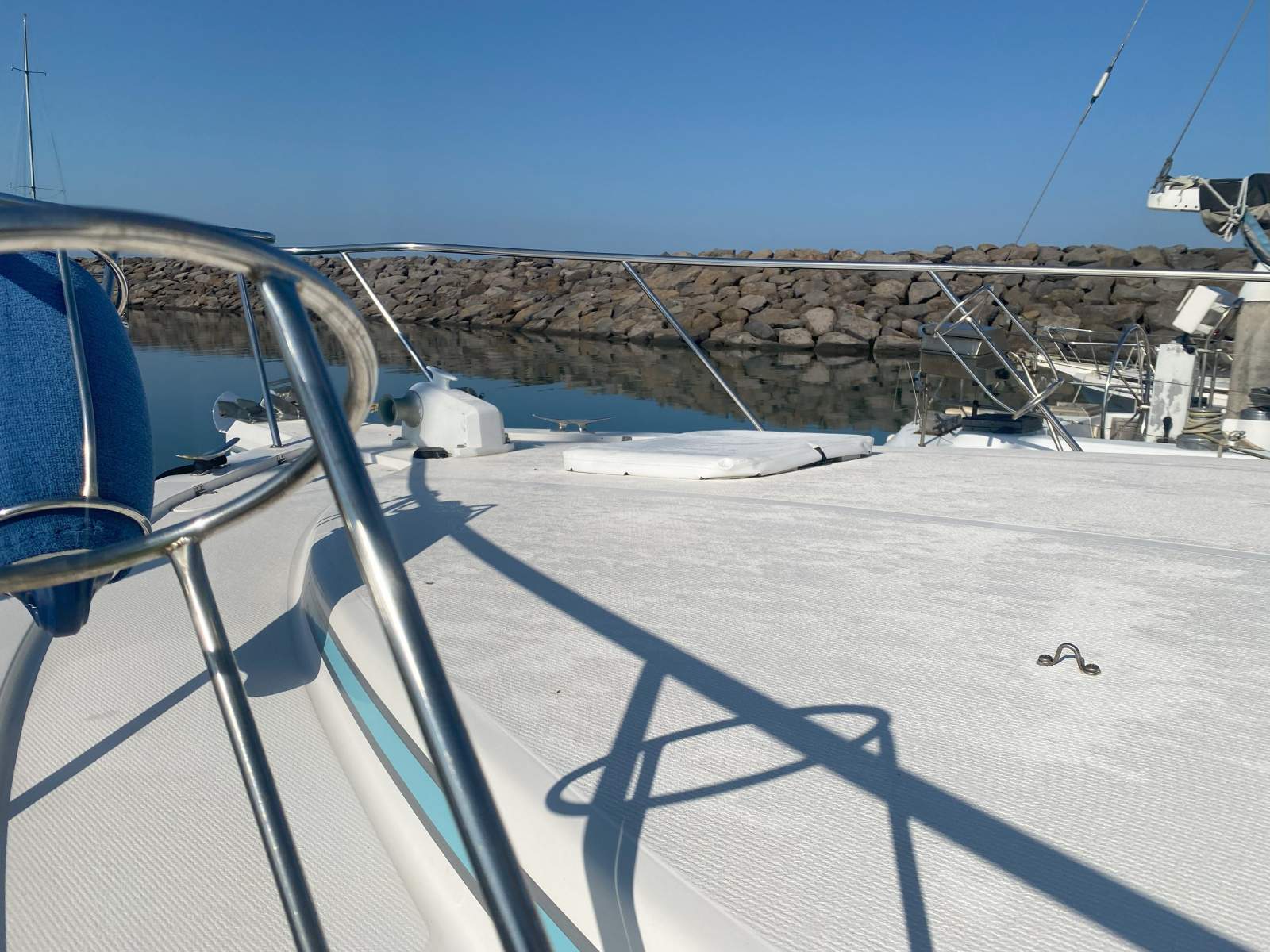 THERAPY Riviera 36 Flybridge Boat Brokers of Tasmania