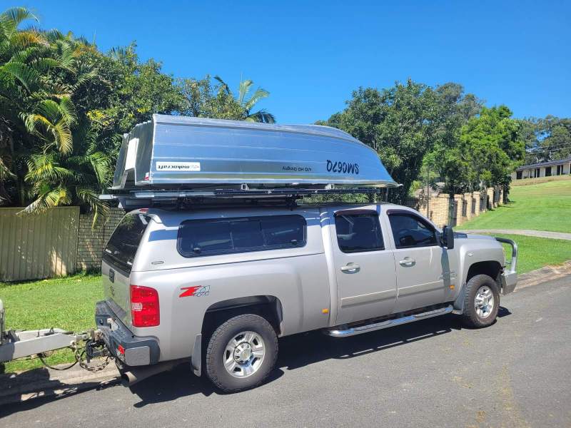 Makocraft 410 HD Dinghy